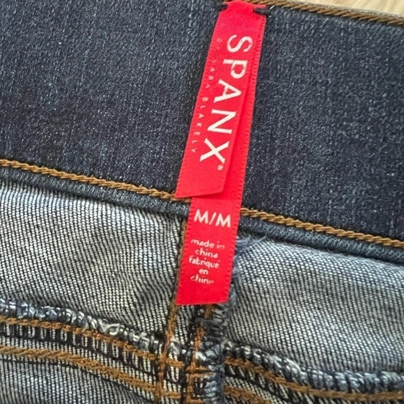 SPANX Women's Ankle Skinny Jeans - Size M - Picture 4 of 7